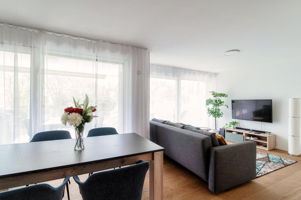 Linda Terrace By Quokka 360 - Modern One-Bedroom Flat With Sun Terrace Locarno Luaran gambar