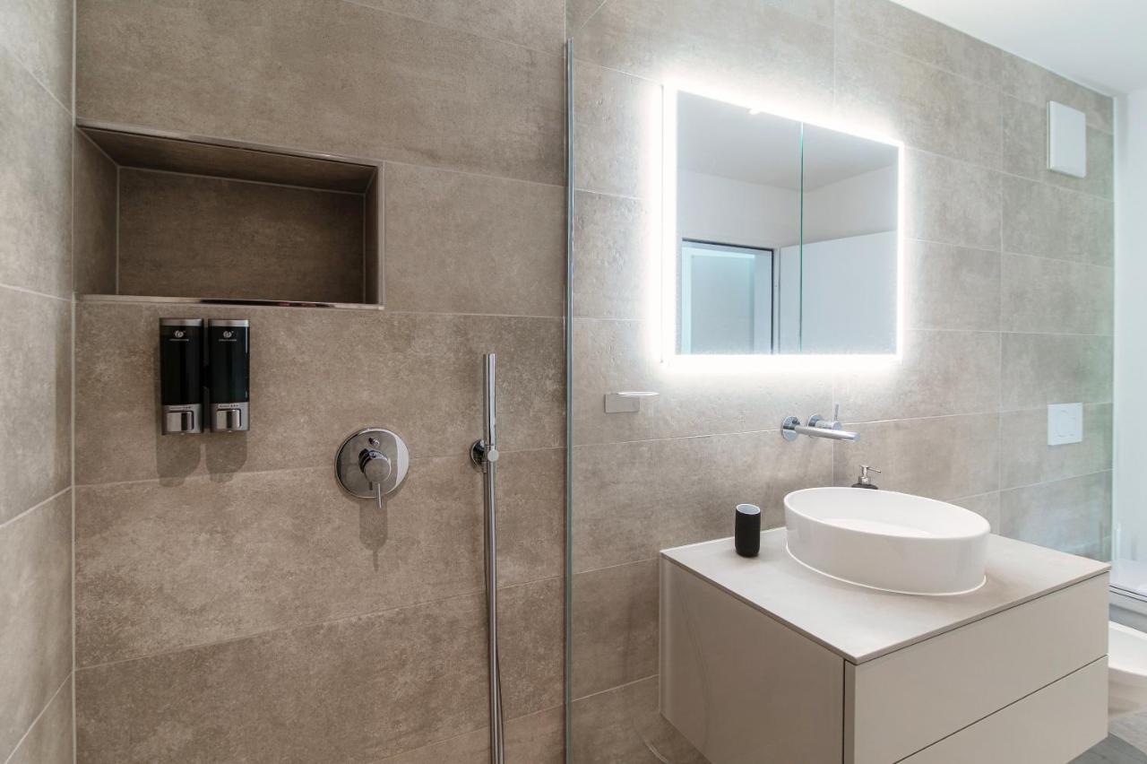 Linda Terrace By Quokka 360 - Modern One-Bedroom Flat With Sun Terrace Locarno Luaran gambar